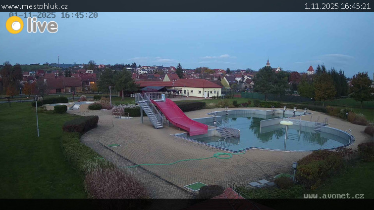 Koupaliště Hluk - Koupaliště Hluk - 1.11.2025 v 16:45 Koupaliště Hluk - Koupaliště Hluk - 1.11.2025 v 16:45