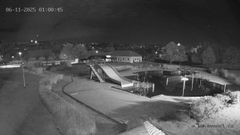 Snímek 6.11.2025 v 01:00