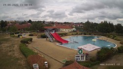 Hluk Swimming Pool