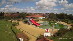 Hluk Swimming Pool