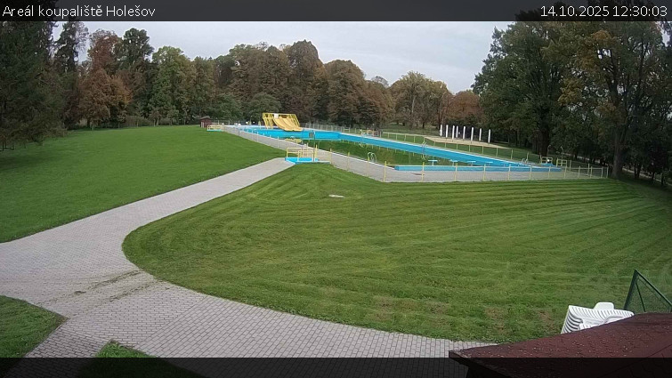 Zámecké koupaliště Holešov - Areál koupaliště Holešov - 14.10.2025 v 12:30 Zámecké koupaliště Holešov - Areál koupaliště Holešov - 14.10.2025 v 12:30