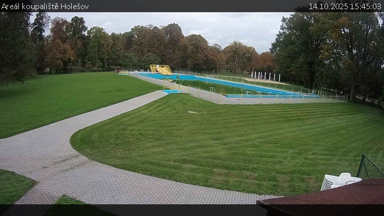 Zámecké koupaliště Holešov - Areál koupaliště Holešov - 14.10.2025 v 15:45 Zámecké koupaliště Holešov - Areál koupaliště Holešov - 14.10.2025 v 15:45