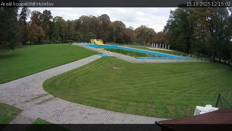 Zámecké koupaliště Holešov - Areál koupaliště Holešov - 15.10.2025 v 12:15 Zámecké koupaliště Holešov - Areál koupaliště Holešov - 15.10.2025 v 12:15