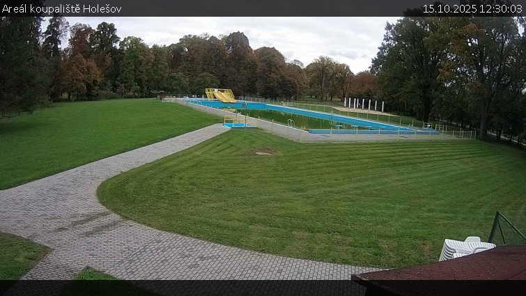 Zámecké koupaliště Holešov - Areál koupaliště Holešov - 15.10.2025 v 12:30 Zámecké koupaliště Holešov - Areál koupaliště Holešov - 15.10.2025 v 12:30