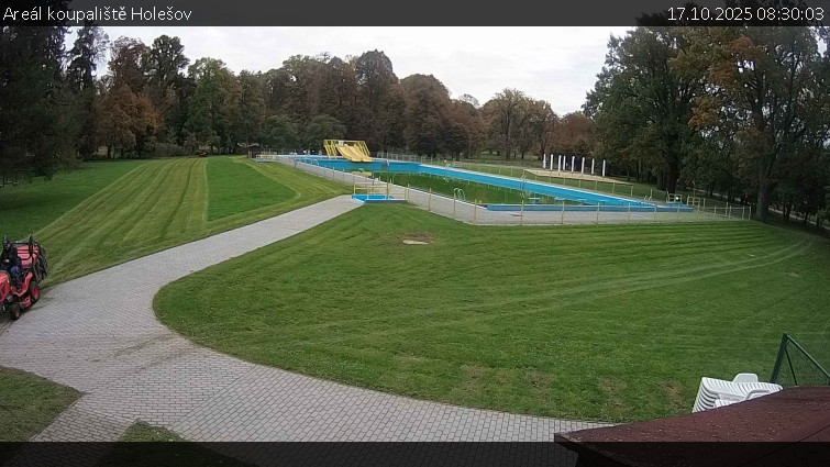 Zámecké koupaliště Holešov - Areál koupaliště Holešov - 17.10.2025 v 08:30 Zámecké koupaliště Holešov - Areál koupaliště Holešov - 17.10.2025 v 08:30