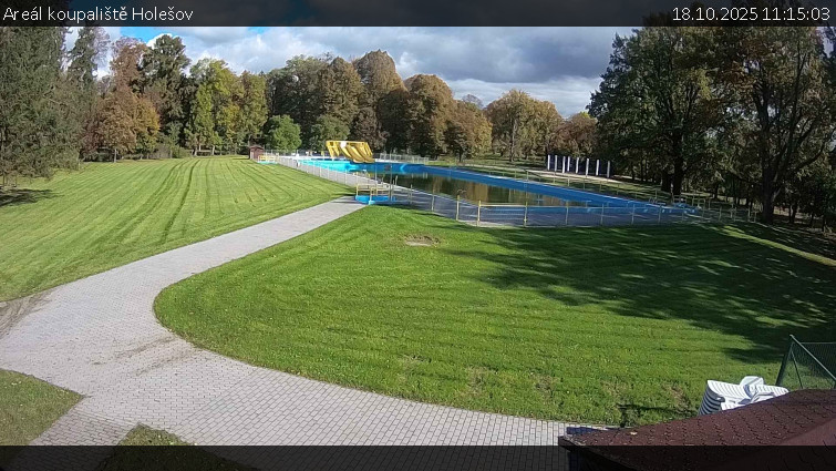 Zámecké koupaliště Holešov - Areál koupaliště Holešov - 18.10.2025 v 11:15 Zámecké koupaliště Holešov - Areál koupaliště Holešov - 18.10.2025 v 11:15