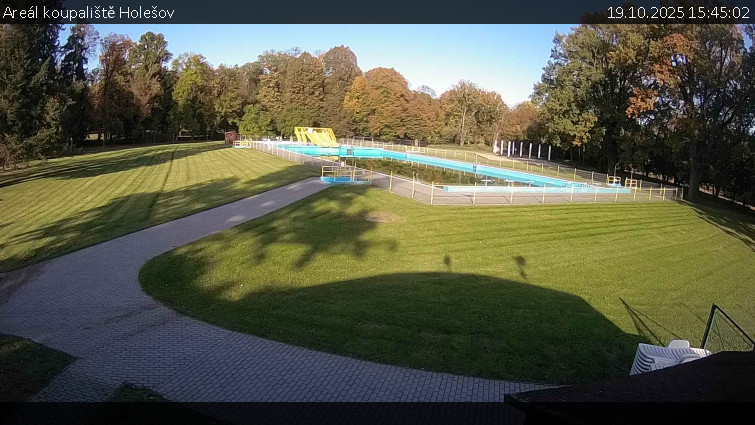 Zámecké koupaliště Holešov - Areál koupaliště Holešov - 19.10.2025 v 15:45 Zámecké koupaliště Holešov - Areál koupaliště Holešov - 19.10.2025 v 15:45