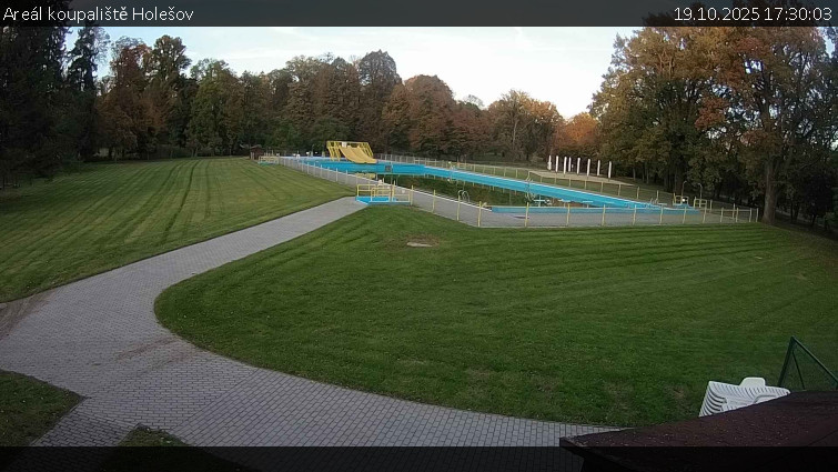 Zámecké koupaliště Holešov - Areál koupaliště Holešov - 19.10.2025 v 17:30 Zámecké koupaliště Holešov - Areál koupaliště Holešov - 19.10.2025 v 17:30