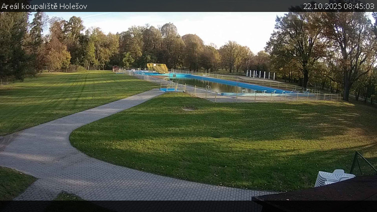Zámecké koupaliště Holešov - Areál koupaliště Holešov - 22.10.2025 v 08:45 Zámecké koupaliště Holešov - Areál koupaliště Holešov - 22.10.2025 v 08:45