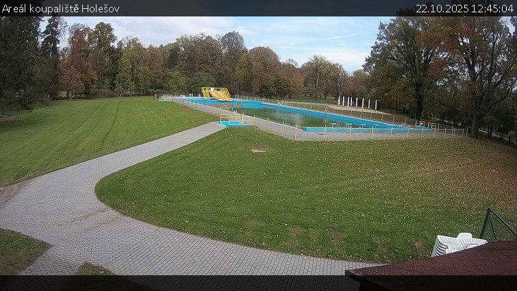 Zámecké koupaliště Holešov - Areál koupaliště Holešov - 22.10.2025 v 12:45 Zámecké koupaliště Holešov - Areál koupaliště Holešov - 22.10.2025 v 12:45