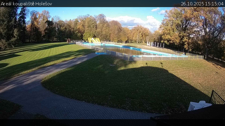 Zámecké koupaliště Holešov - Areál koupaliště Holešov - 26.10.2025 v 15:15 Zámecké koupaliště Holešov - Areál koupaliště Holešov - 26.10.2025 v 15:15