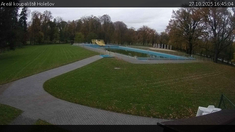 Zámecké koupaliště Holešov - Areál koupaliště Holešov - 27.10.2025 v 16:45 Zámecké koupaliště Holešov - Areál koupaliště Holešov - 27.10.2025 v 16:45