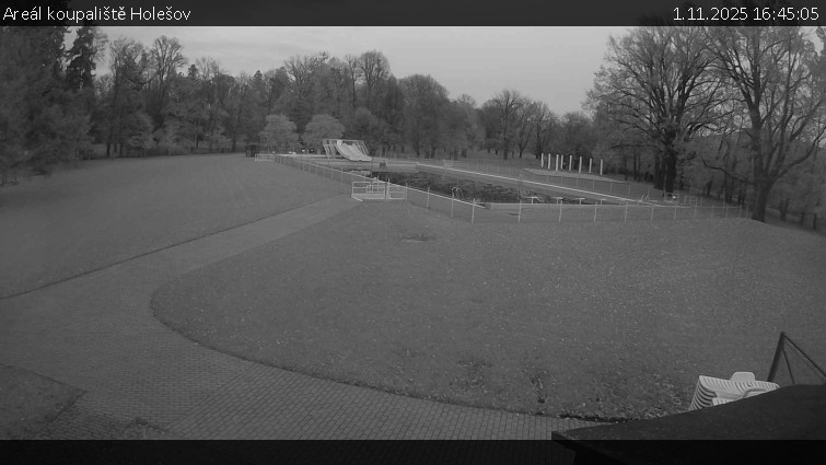 Zámecké koupaliště Holešov - Areál koupaliště Holešov - 1.11.2025 v 16:45 Zámecké koupaliště Holešov - Areál koupaliště Holešov - 1.11.2025 v 16:45