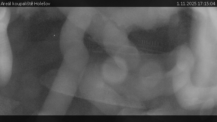 Zámecké koupaliště Holešov - Areál koupaliště Holešov - 1.11.2025 v 17:15 Zámecké koupaliště Holešov - Areál koupaliště Holešov - 1.11.2025 v 17:15