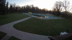 Areál koupaliště Holešov