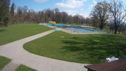 Areál koupaliště Holešov