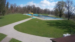 Areál koupaliště Holešov