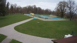 Zámecké koupaliště Holešov - Areál koupaliště Holešov - 12.4.2026 v 13:45 Zámecké koupaliště Holešov - Areál koupaliště Holešov - 12.4.2026 v 13:45