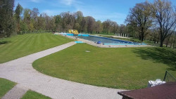 Areál koupaliště Holešov