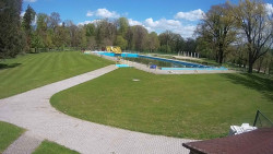 Areál koupaliště Holešov