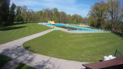 Areál koupaliště Holešov