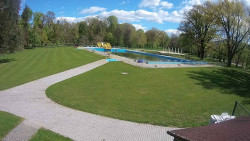 Areál koupaliště Holešov