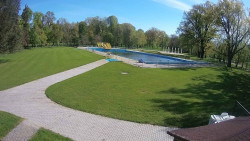 Areál koupaliště Holešov
