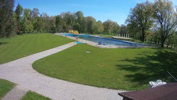 Areál koupaliště Holešov