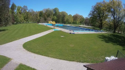 Areál koupaliště Holešov