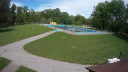 Areál koupaliště Holešov