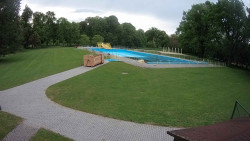 Areál koupaliště Holešov