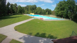 Areál koupaliště Holešov