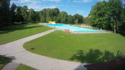 Areál koupaliště Holešov
