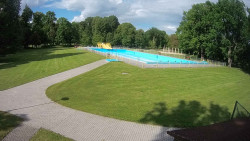 Areál koupaliště Holešov
