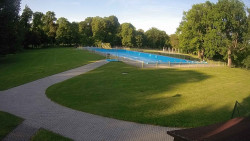 Areál koupaliště Holešov