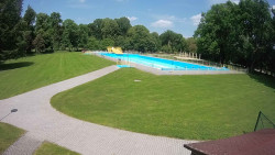 Areál koupaliště Holešov