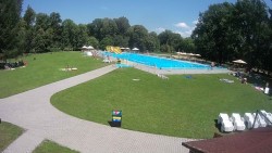 Areál koupaliště Holešov