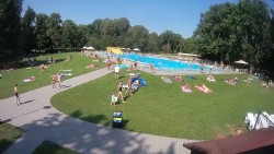 Areál koupaliště Holešov