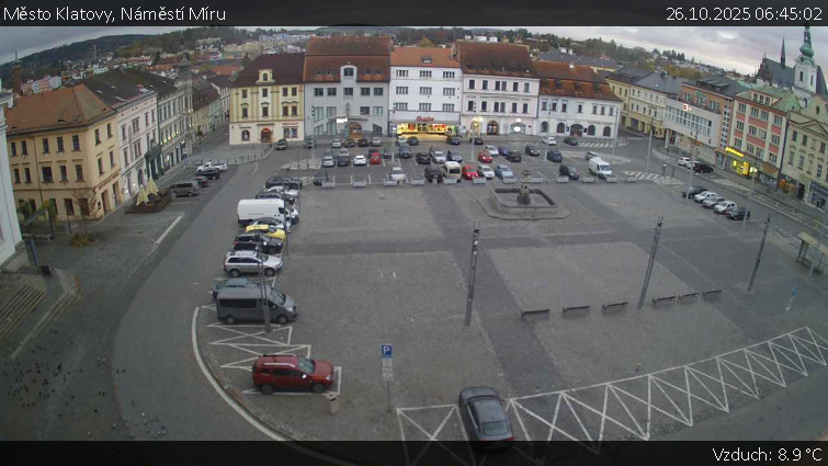 Město Klatovy - Náměstí Míru - 26.10.2025 v 06:45 Město Klatovy - Náměstí Míru - 26.10.2025 v 06:45
