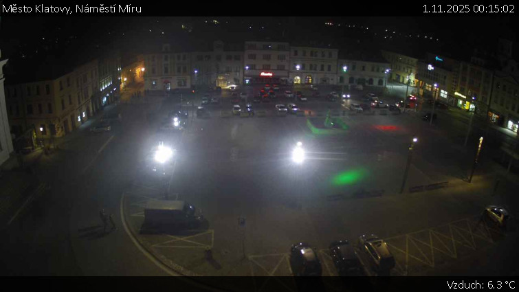 Město Klatovy - Náměstí Míru - 1.11.2025 v 00:15 Město Klatovy - Náměstí Míru - 1.11.2025 v 00:15