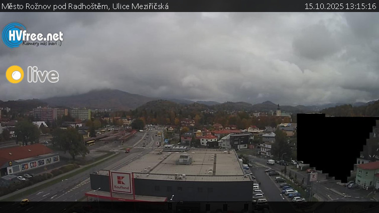 Město Rožnov pod Radhoštěm - Ulice Meziříčská - 15.10.2025 v 13:15 Město Rožnov pod Radhoštěm - Ulice Meziříčská - 15.10.2025 v 13:15