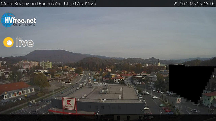 Město Rožnov pod Radhoštěm - Ulice Meziříčská - 21.10.2025 v 15:45 Město Rožnov pod Radhoštěm - Ulice Meziříčská - 21.10.2025 v 15:45