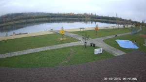 Schwimmbad Michal, Sokolov - Wasseroberfläche - 30.10.2026 v 09:45 Schwimmbad Michal, Sokolov - Wasseroberfläche - 30.10.2026 v 09:45