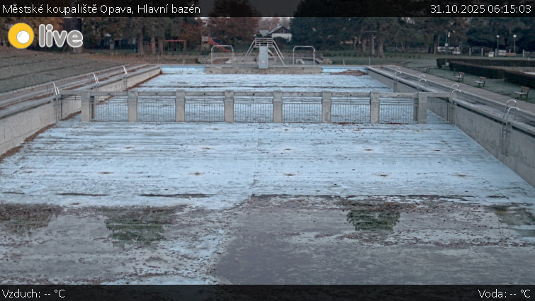 Městské koupaliště Opava - Hlavní bazén - 31.10.2025 v 06:15 Městské koupaliště Opava - Hlavní bazén - 31.10.2025 v 06:15