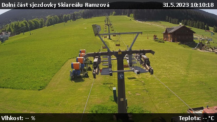 Skiarena R3 Ramzová - Dolní část sjezdovky Skiareálu Ramzová - 31.5.2023 v 10:10