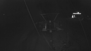 Horské atrakce Ramzová - Dolní část sjezdovky Skiareálu Ramzová - 1.1.2024 v 06:36 Horské atrakce Ramzová - Dolní část sjezdovky Skiareálu Ramzová - 1.1.2024 v 06:36