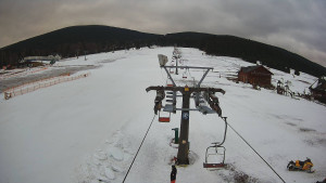 Horské atrakce Ramzová - Dolní část sjezdovky Skiareálu Ramzová - 3.2.2024 v 08:00 Horské atrakce Ramzová - Dolní část sjezdovky Skiareálu Ramzová - 3.2.2024 v 08:00