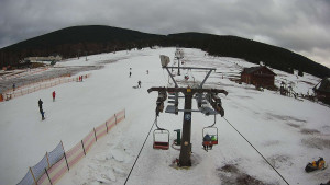 Horské atrakce Ramzová - Dolní část sjezdovky Skiareálu Ramzová - 3.2.2024 v 16:00 Horské atrakce Ramzová - Dolní část sjezdovky Skiareálu Ramzová - 3.2.2024 v 16:00