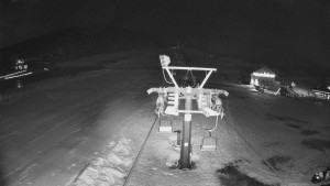 Horské atrakce Ramzová - Dolní část sjezdovky Skiareálu Ramzová - 3.2.2024 v 23:00 Horské atrakce Ramzová - Dolní část sjezdovky Skiareálu Ramzová - 3.2.2024 v 23:00