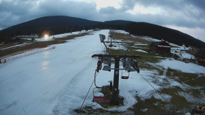 Horské atrakce Ramzová - Dolní část sjezdovky Skiareálu Ramzová - 6.2.2024 v 07:00 Horské atrakce Ramzová - Dolní část sjezdovky Skiareálu Ramzová - 6.2.2024 v 07:00